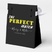 完璧なマッチ - リボン付き 小さなテント型ギフトボックス フェイバーボックス (裏面サイド)