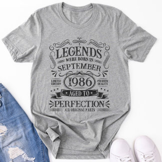完璧な年代物のビンテージ誕生日グッズ Tシャツ