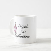 完璧なTシャツとギフトに熟成。 コーヒーマグカップ (正面左)