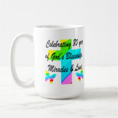宗教的パーソナライズされた80番目の誕生日デザイン コーヒーマグカップ (左)