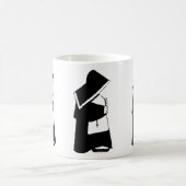 宗教習慣のカトリック教会の尼僧 コーヒーマグカップ (中央)