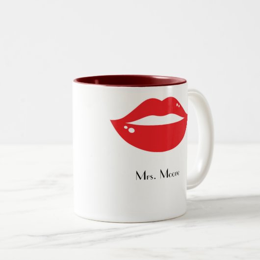官能的な赤い唇の左の花嫁のマグカップ ツートーンマグカップ (正面右)