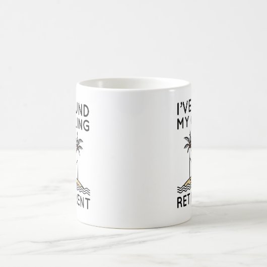 定年を迎えた コーヒーマグカップ (中央)