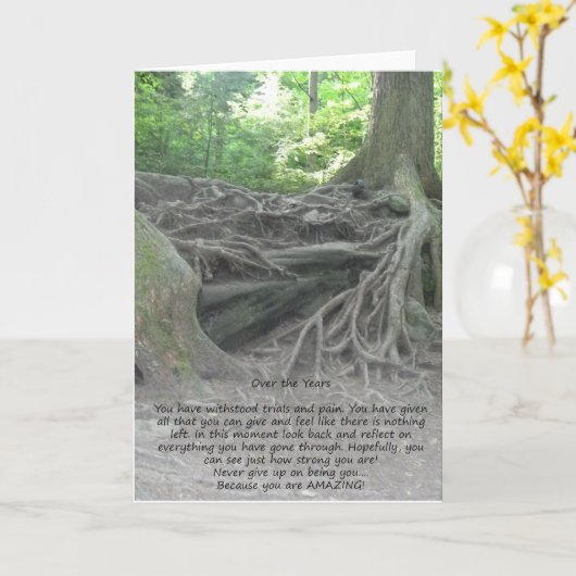 定着させた強さの木の勇気付けられるの挨拶状 カード (黄色い花)