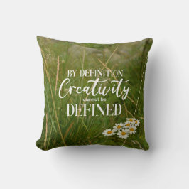 定義によって創造性を定義できない – 引用文 クッション