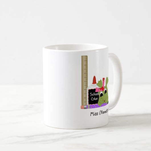 定規を持つパーソナライズな先生のコーヒーマグかわいいカエル コーヒーマグカップ (正面右)