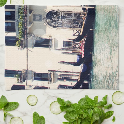 宛先 |ヴェネツィアのウォーターフロント写真 キッチンタオル (折り畳み)