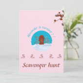 宝探しが楽しい ピンクのパステルカラーのウッドチップを掘るかわいいリス 招待状 (スタンド正面)