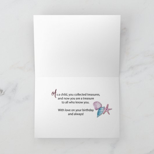 宝物がいっぱいの浜辺の誕生日メッセージ　大切な貝殻たち カード (内部)