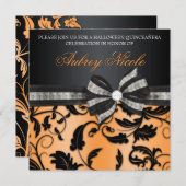 宝石で飾られた弓との渦巻のQuinceañeraの花の招待 招待状 (正面/裏面)