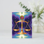 宝石はかりで測石を持つ法律の金ゴールド，正義記号 ポストカード (スタンド正面)