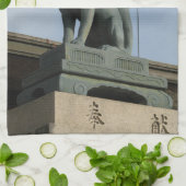 宝石を口に入れたキツネキツネ(キツネ) キッチンタオル (折り畳み)