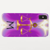 宝石入りピンクの法律の金色の天秤ばかり モノグラム Case-Mate iPhoneケース (裏面(横))