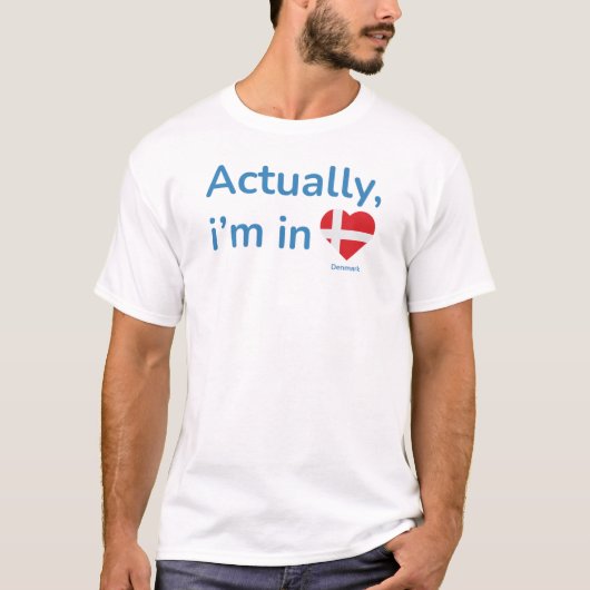 実はデンマークにいる Tシャツ (正面)