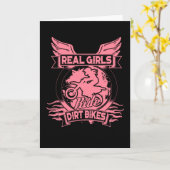 実在女の子がモトクロス女性のダートバイクに乗る カード (黄色い花)