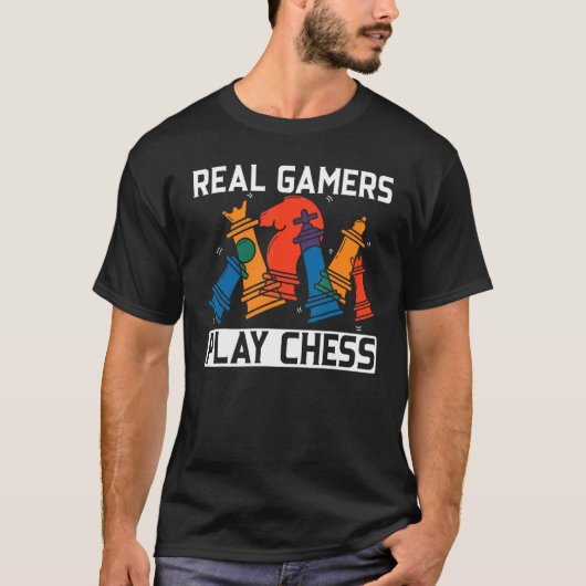 実在遊Chess Gradmaster BoardゲームChes Tシャツ (正面)