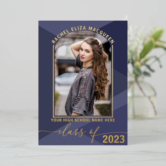 実在金ゴールドネイビーブルー幾何学写真卒業 箔招待状 (立ち正面)