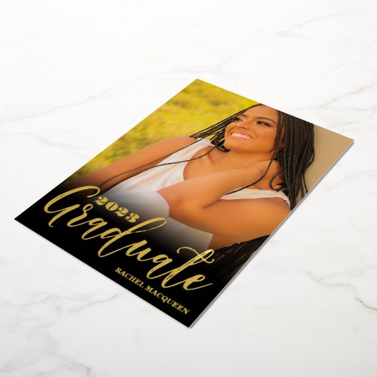 実在金ゴールドブラック3枚写真卒業パーティー 箔招待状 (回転した状態)