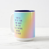 「実存的危機が去るのを待つ」 ツートーンマグカップ (正面左)