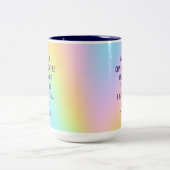 「実存的危機が去るのを待つ」2つのトーン ツートーンマグカップ (中央)