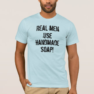 実質の人の使用ハンドメイドの石鹸! Tシャツ