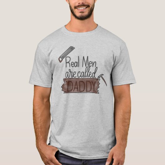 "実質の人Daddy"はHandletteredのTシャツと電話されます Tシャツ (正面)