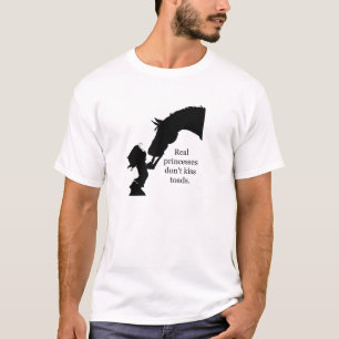 実質の王女はヒキガエルに接吻しません Tシャツ