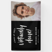 実質的に卒業発表を行う 横断幕 (縦)