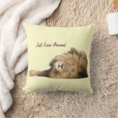 実際に大きな猫ちょうど"ライオン" クッション (ブランケット)