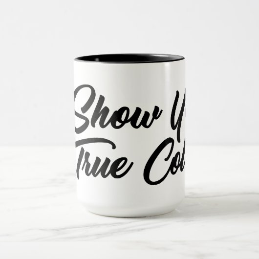 実際の色を表示 マグカップ (中央)