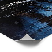 客室と小川を特徴とする風光明媚な冬の風景 ポスター (角)