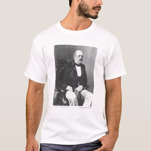 宣戦布告の前の1870年にビスマルク Tシャツ (正面)