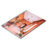 室内のエリア近傍に植物を有するプランター ノートブック (左側)