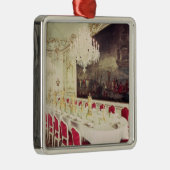 宴会場、Nikolausが案出するデザイン メタルオーナメント (右)