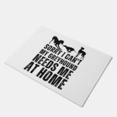 家でおもしろいGreyhoundが私を必要としていなくてごめんなさい ドアマット (アングル)