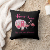 家にはフラミンゴスの贈り物がカスタムある クッション (ブランケット)