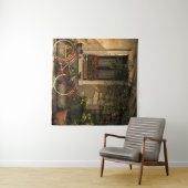 家にもたれる自転車 タペストリー (インサイチュ(横))