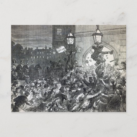 家の入り口でのパン騒動 ポストカード (正面)