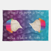 家はケーキがかわいいカップケーキの台所芸術であるところです キッチンタオル (横)