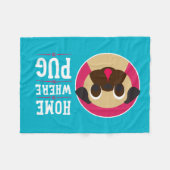 家はパグがフリースブランケットであるところです フリースブランケット (正面(横))