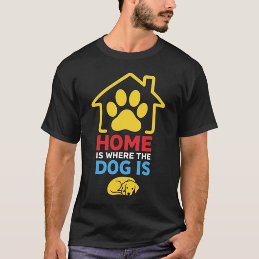 家は犬と共に Tシャツ (正面)