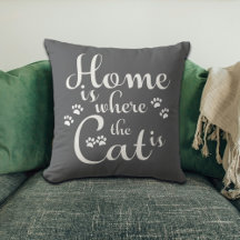 家は猫が小さな足である場所