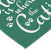 家は猫が小さな足である場所 ロングテーブルランナー (コーナー)