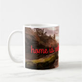 家は私たちの母がいる場所 コーヒーマグカップ (左)