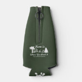 家は駐車する場所だ |キャンピングフォレストグリーン ボトルクーラー (裏面)