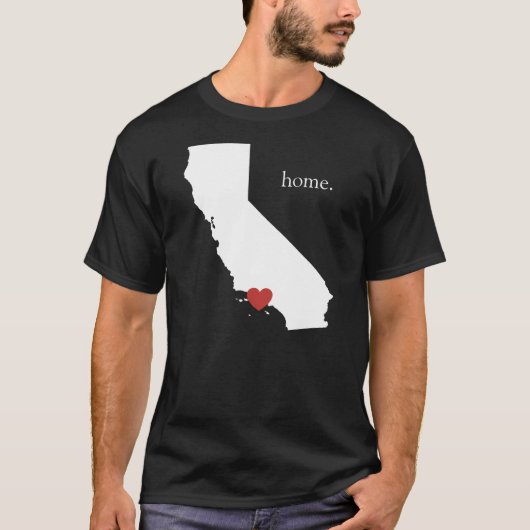 家は-カリフォルニアハートがあるところです Tシャツ (正面)
