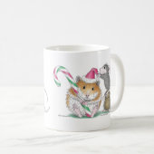 家マウスのDesigns®のマグ コーヒーマグカップ (正面右)