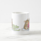 家マウスのDesigns®のマグ コーヒーマグカップ (中央)