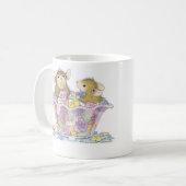 家マウスのDesigns®のマグ コーヒーマグカップ (正面左)