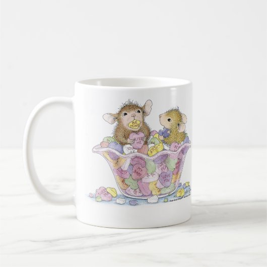 家マウスのDesigns®のマグ コーヒーマグカップ (左)